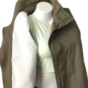 Max Jeans Olive Green Vest with Fleece Lining (Size M)